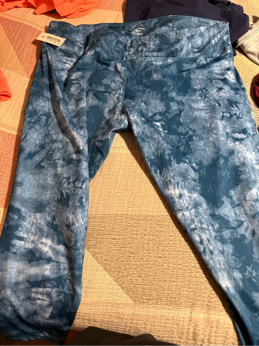Women’s Blue Tie-Dye Active Leggings size 3x